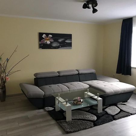 Gemutliche 3-Zimmer Wohnung Saal an der Donau Extérieur photo