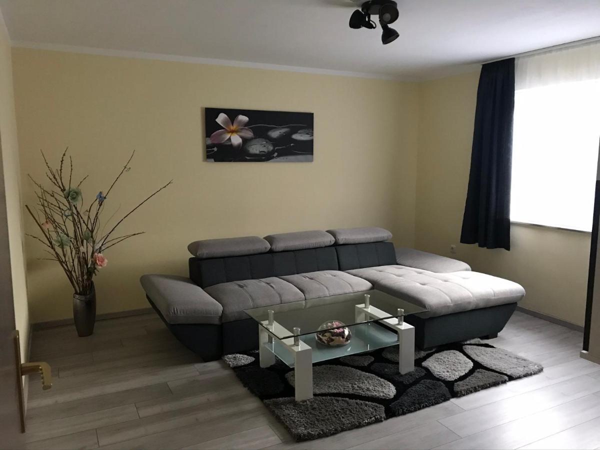 Gemutliche 3-Zimmer Wohnung Saal an der Donau Extérieur photo